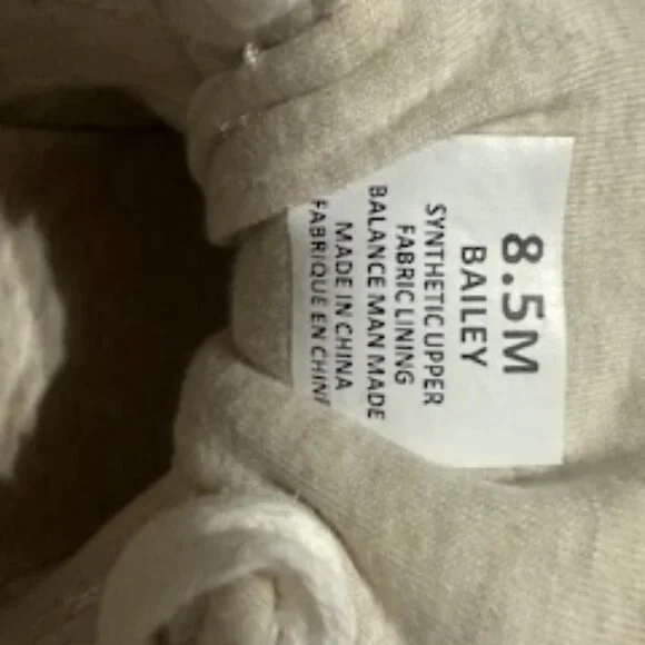 Women's Bailey lace up sneaker size 8.5 - Picture 6 of 7